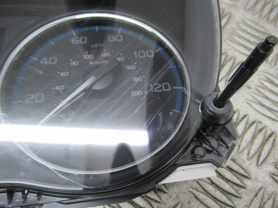 2018 MITSUBISHI OUTLANDER PHEV 4x4 2.0 HYBRID AUTO MK3 ESTATE SPEEDOMETER *7944 - Image 4 of 4