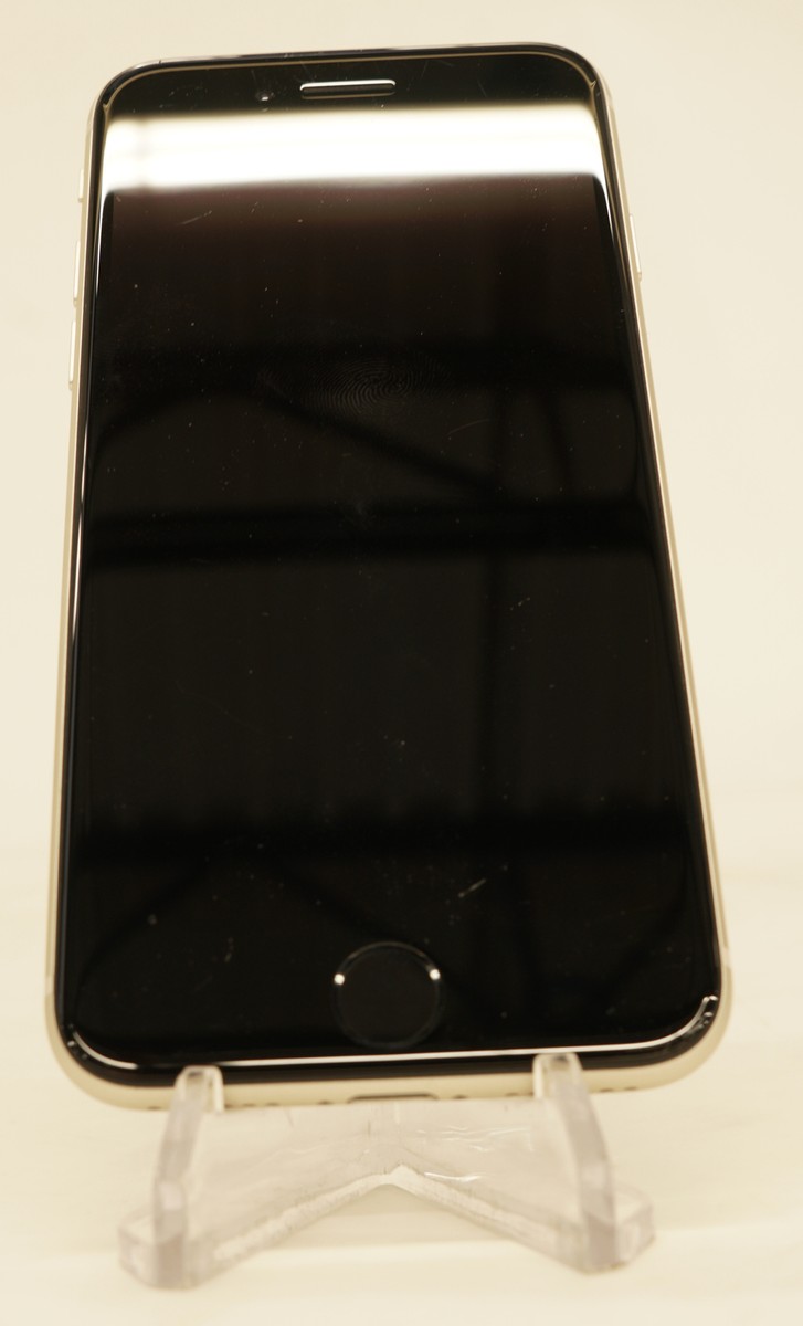 Apple iPhone SE | 3rd Generation | 64GB | Starlight