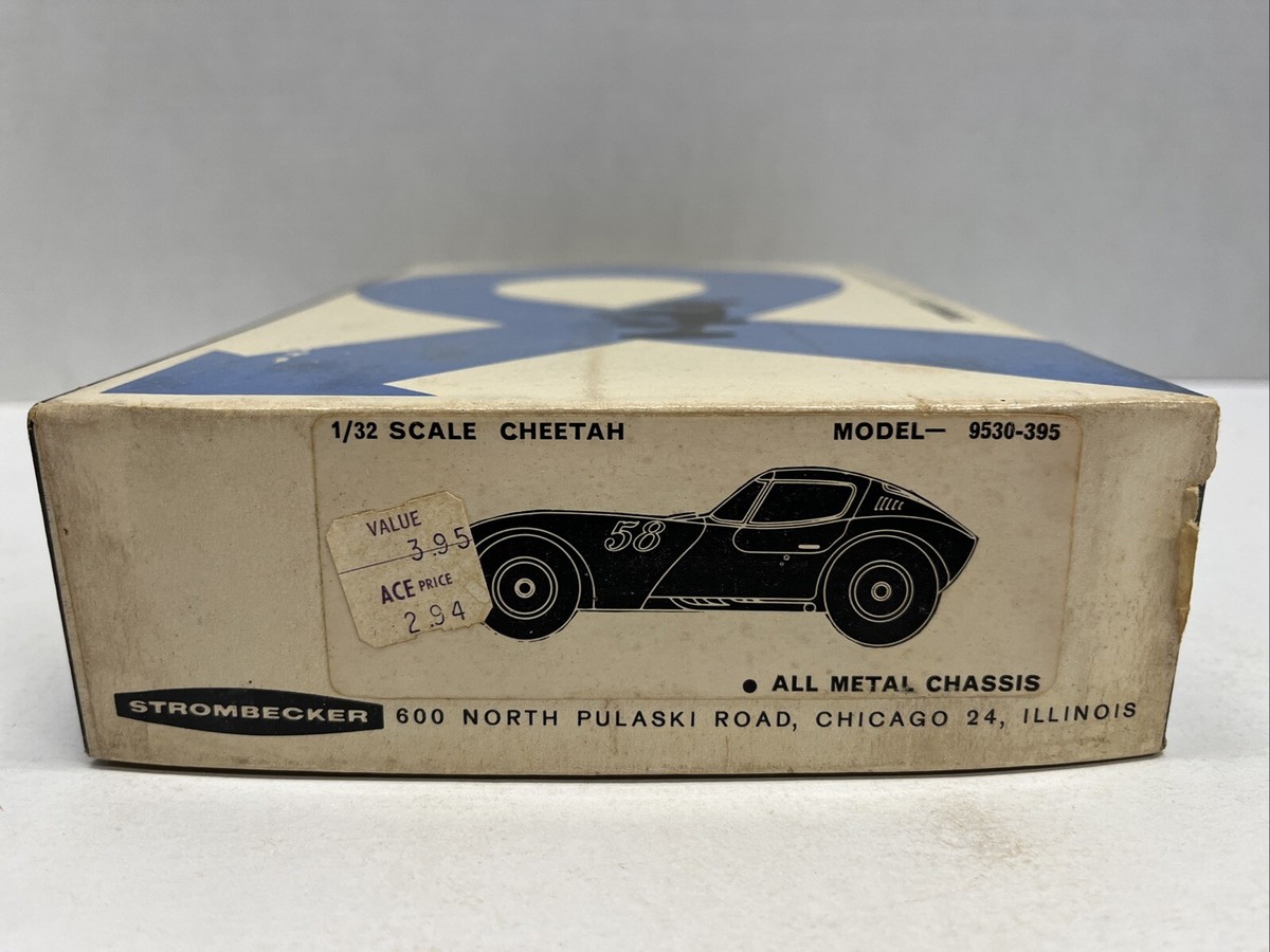 Strombecker Cheetah Model 9530-395 1/32 scale slot car with box