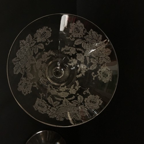 Set of 6 Morgantown #7646 Picardy Etch Cocktail/Martini Glasses Floral Roses - Picture 4 of 6