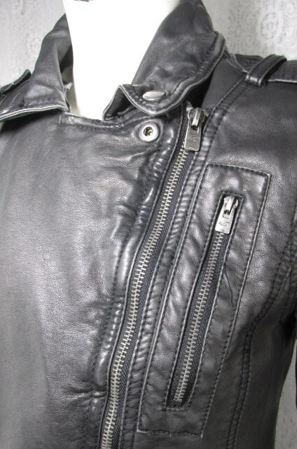 Chaqueta de moto recortada Hollister California 100 % imitación cuero, talla M Foto 2 de 4