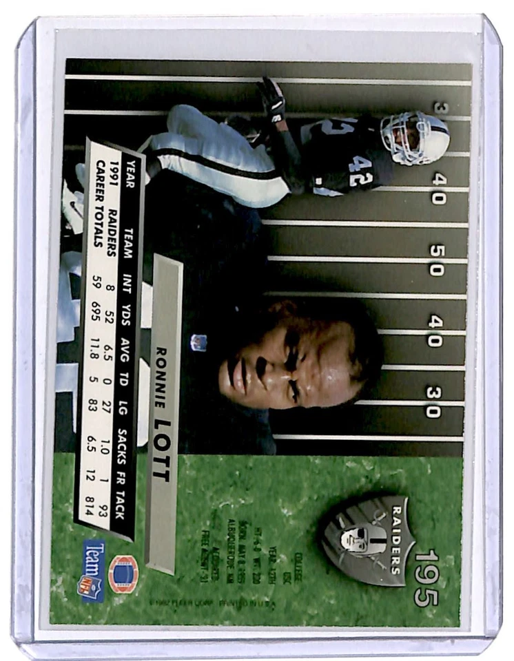 1992 Fleer Ultra Ronnie Lott Los Angeles Raiders #195 - Image 2 of 2