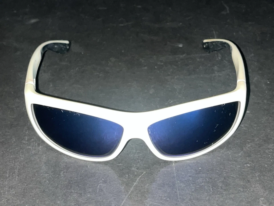 Очки солнцезащитные Costa Del Mar Saltbreak белые синие зеркальные поляризованные BK 25 D701 896 - Изображение 2 из 4