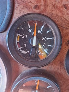 Replaces 2007 PETERBILT 387 OIL PRESSURE GAUGE 3601006