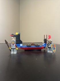 LEGO Castle: Black Knights Boat (1547) COMPLETE With Manual & Box Panel