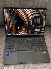 ASUS Zenbook 14" OLED Touch Intel Core Ultra 7 255H 16GB 512GB WARRANTY