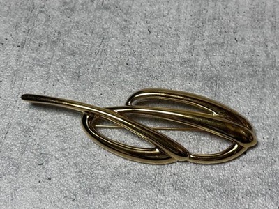 Monet Vintage Gold Brooch Artistic Curve Design 9.5cm x 3cm Pre-owned