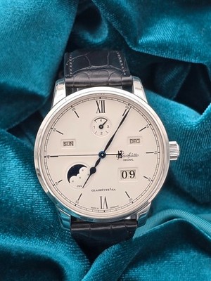 Glashutte Original senator perpetual calender moonphase 1-36-02-01-02-30