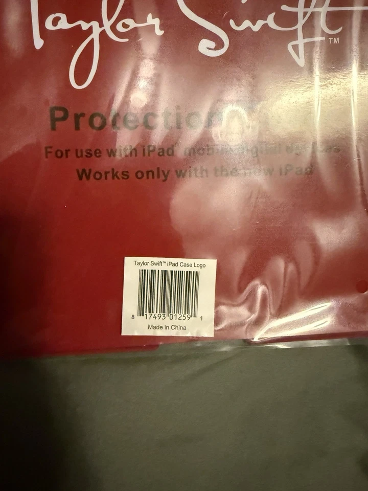 Taylor Swift iPad Case RED Cover Protection Cover OFFICIAL TOUR MERCHANDISE - Image 2 of 3