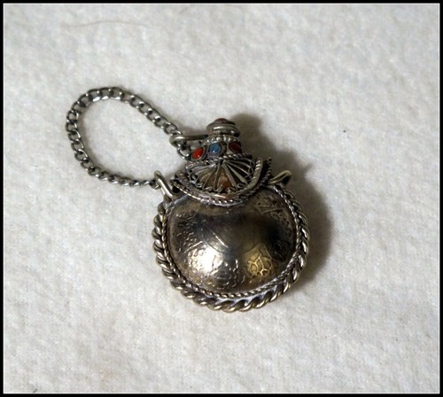 Vintage Chinese Tibetan Silver and Coral Snuff Bottle #RA408