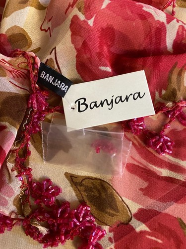 Banjara, beautiful beaded, pink fuchsia roses, green leaves, neck wrap shawl - Picture 4 of 5