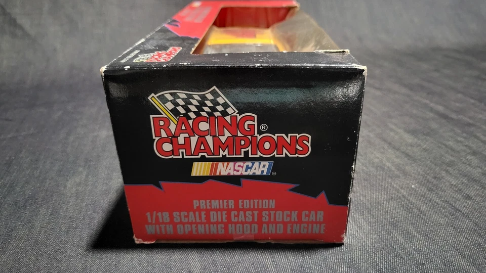 1996 Sterling Marlin #4 Kodak Chevy Monte Carlo 1/18 Vintage Premier Edition - Image 3 of 4