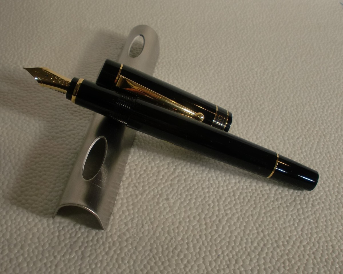 Pilot Fountainpen ECRINO Fine,Long term storage, As Is from JAPAN