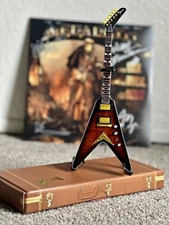 Dave Mustaine Mini Guitar Flying V Amber Burst MEGADETH DIGITAL LIMITED Gibson