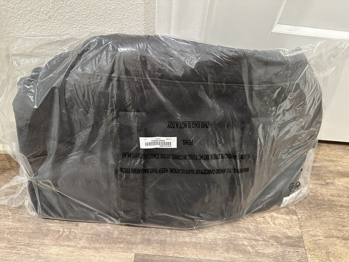 Brand New NWT Supreme Duffle Bag Black(FW18) | eBay Brand New NWT Supreme Duffle Bag Black(FW18) | eBay