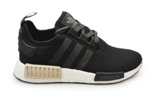 adidas nmd r1 black tan