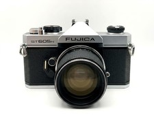 Fujica ST605N + Beroflex 85-210mm f/4.5 kit set analogico reflex 35mm obiettivo fotocamera