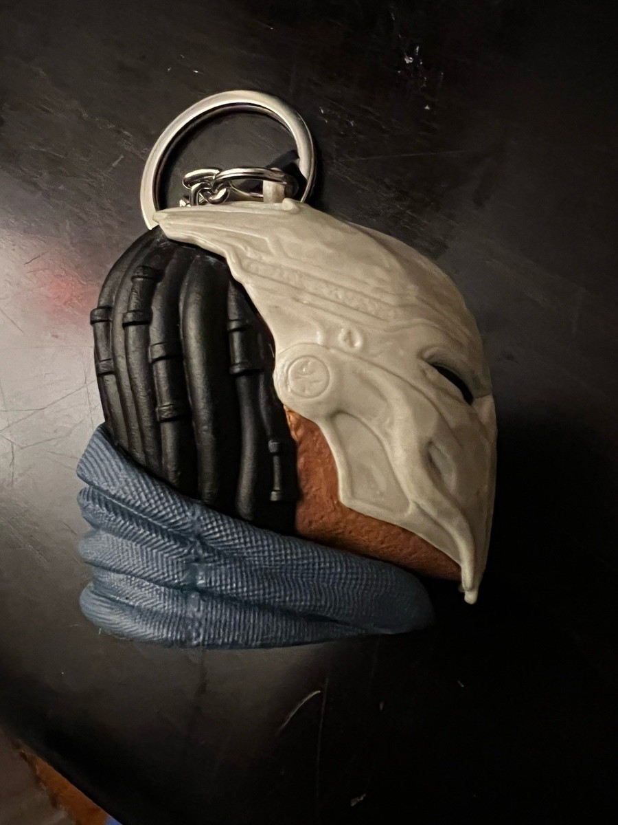 Predator Badlands Keychain - IMAX AMC Fan Event | eBay