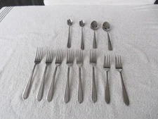 NICE ~ 12 PIECE MIXED LOT STAINLESS STEEL FLATWARE SET~~SEE PHOTOS FOR DETAILS!!