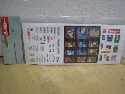 Auhagen 19591 carteles etc sin usar | Zustand: Gebraucht