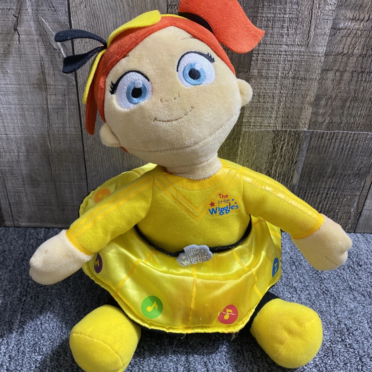 Emma Plush Doll The Little Wiggles Play A Tune Musical Toy Works