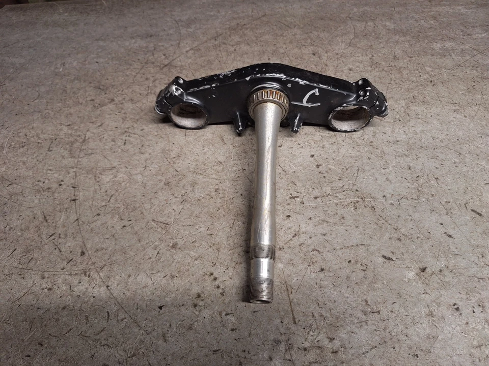 Kawasaki ZX6R J Ninja - Bottom Yoke - Image 4 of 4