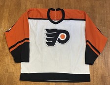 Vintage 90s CCM Craig Berube Philadelphia Flyers Hockey Jersey Medium