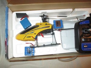 Nice EFLH1 100 Blade CP Pro Eflite RC Helicopter w/ CCPM RTF Good Condition!
