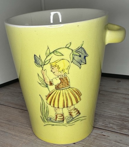 VINTAGE NASCO 1962 Japan Meriann Original Yellow Cup With Kids & Bunny