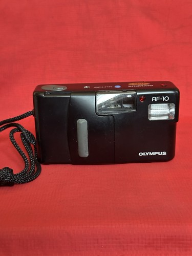 Olympus AF-10 analoge Kompaktkamera 35 mm getestet & funktionsfähig