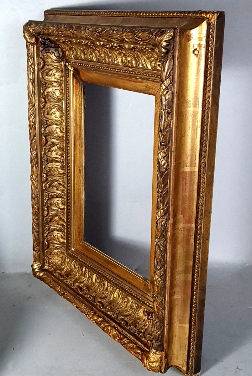 Cadre Ancien En Bois Doré - Dimensions 29x37 Cm (intérieur 21x29 Cm)