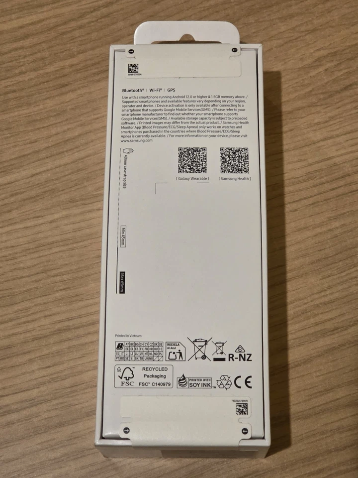 Samsung Galaxy Watch 8 - 40mm -graphite (brand new and sealed) - Image 2 of 3