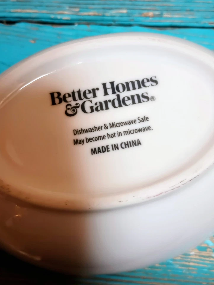 Better Home and Gardens 2 cuencos ovalados blancos Foto 3 de 4