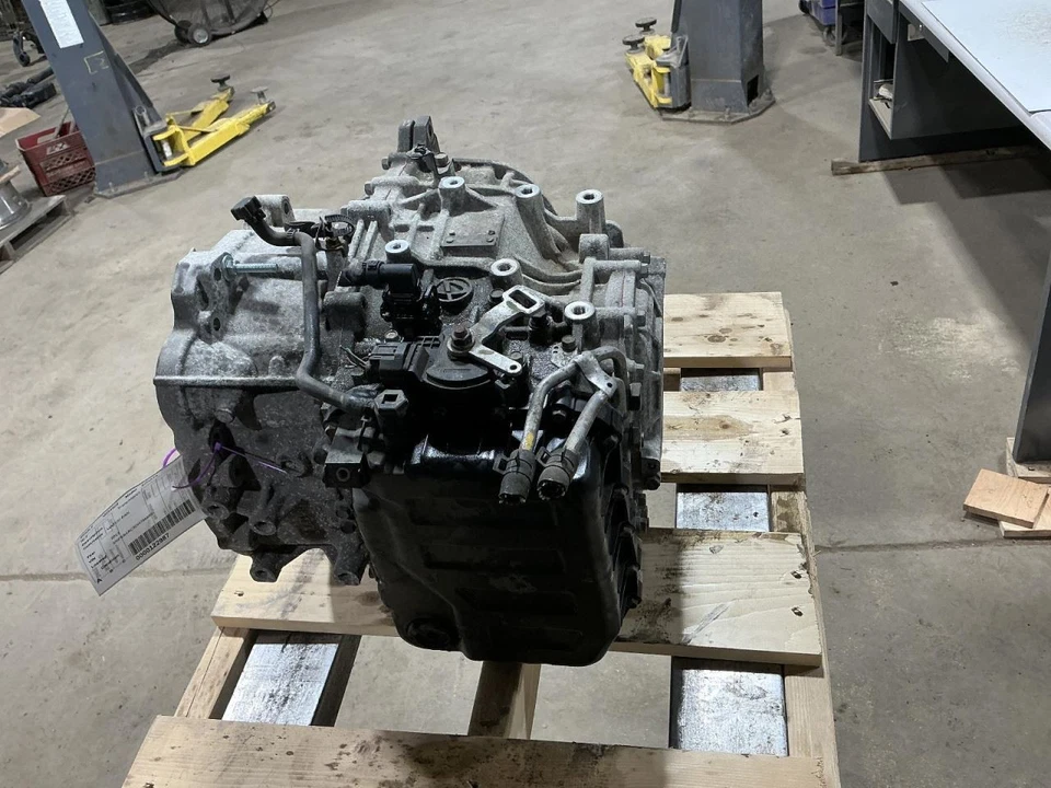 SONATA 2013 Automatic Transmission 2.4L Plastic Valve Body Pan 842864 - Image 4 of 4