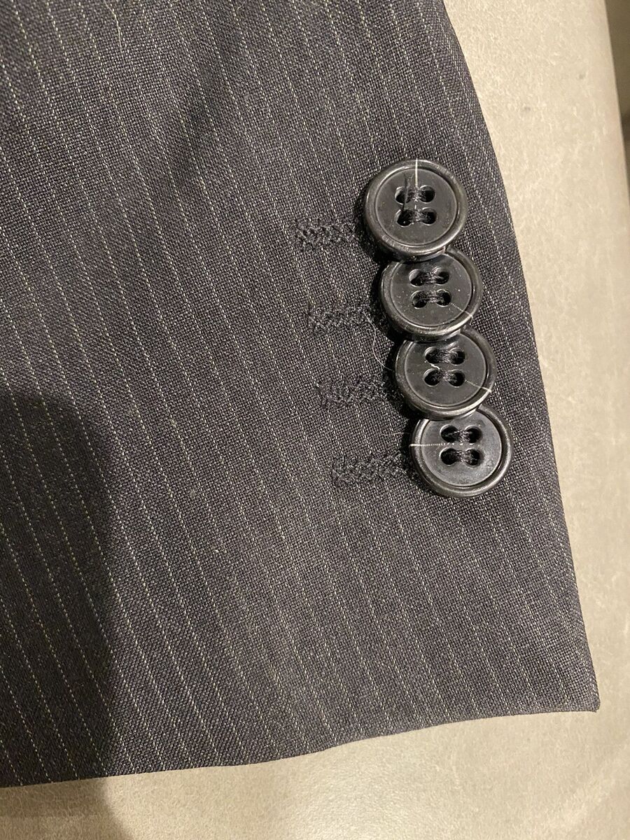 Z-Zegna 100% Wool City 28QCG4 Drop 7 Dark Gray Striped Suit Z-Zegna 100% Wool City 28QCG4 Drop 7 Dark Gray Striped Suit