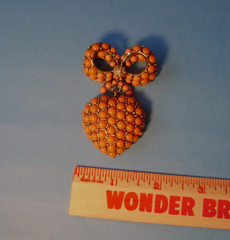 ❤ Broche prendedor grande imitación coral articulado corazón hinchado joan rivers retirado Foto 4 de 4