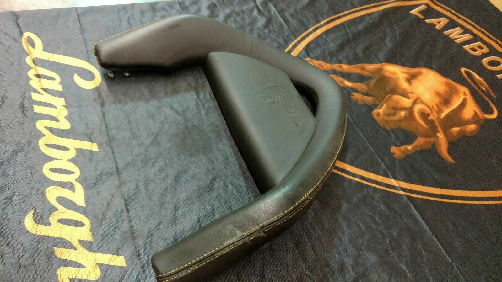 LAMBORGHINI MURCIELAGO LP640 DRIVER LEFT SIDE SEAT HEADREST RESTRAINT OEM 