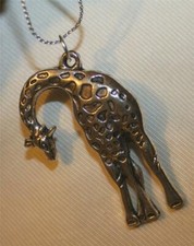 Adorable Sculpted Silvertone Giraffe Figural Pendant Necklace