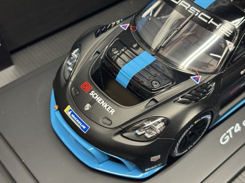 Porsche 718 Cayman GT4 E-Performance Model Car w/ Display Case 1/18 Spark - Picture 4 of 9