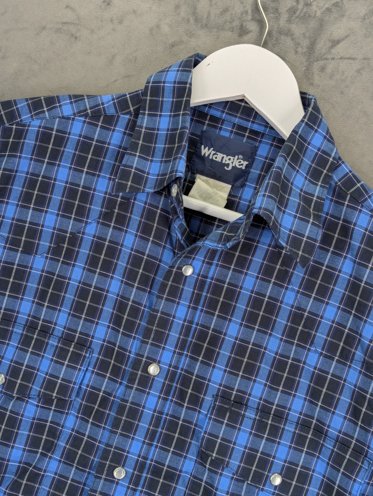 Wrangler Men's Short Sleeved Shirt Plaid Size Medium Pearl Snap Cotton image 2