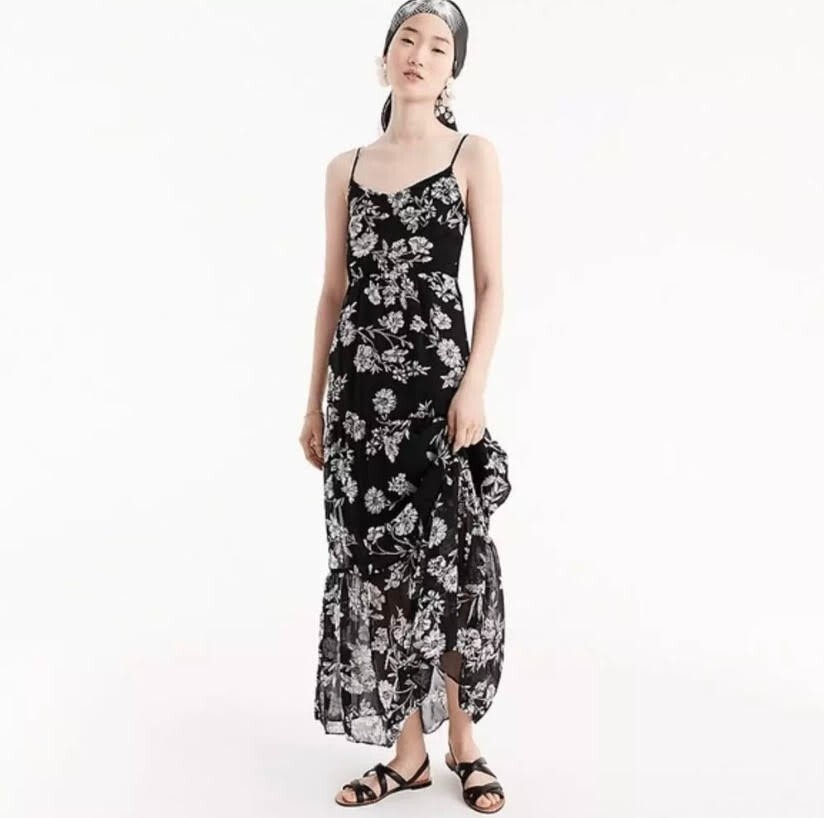 chinese dress ladies J CREW (XXS) Black Cotton Tiered Maxi Dress with Smocked Bust/Bodice – The  Thrifty Hippy main image 0