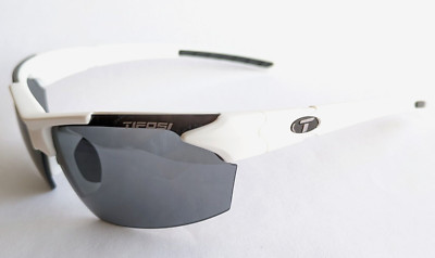 Tifosi Optics Jet Sunglasses Matte White, Smoke Lenses, #224