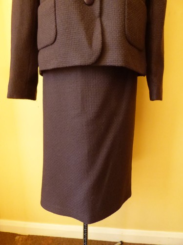 M&S Purple Wool Lined Tailored Jacket & Straight Skirt Suit Size 14/16 VGC - Picture 11 of 24