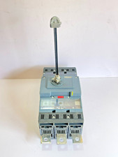 SIEMENS 3VT3763-2AA36-0AA0 WITH 3VT9300-3HA20 (400A) CIRCUIT BREAKER