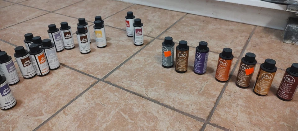 Crema Paul Mitchell, The Demi, And Shines Foto 4 de 4