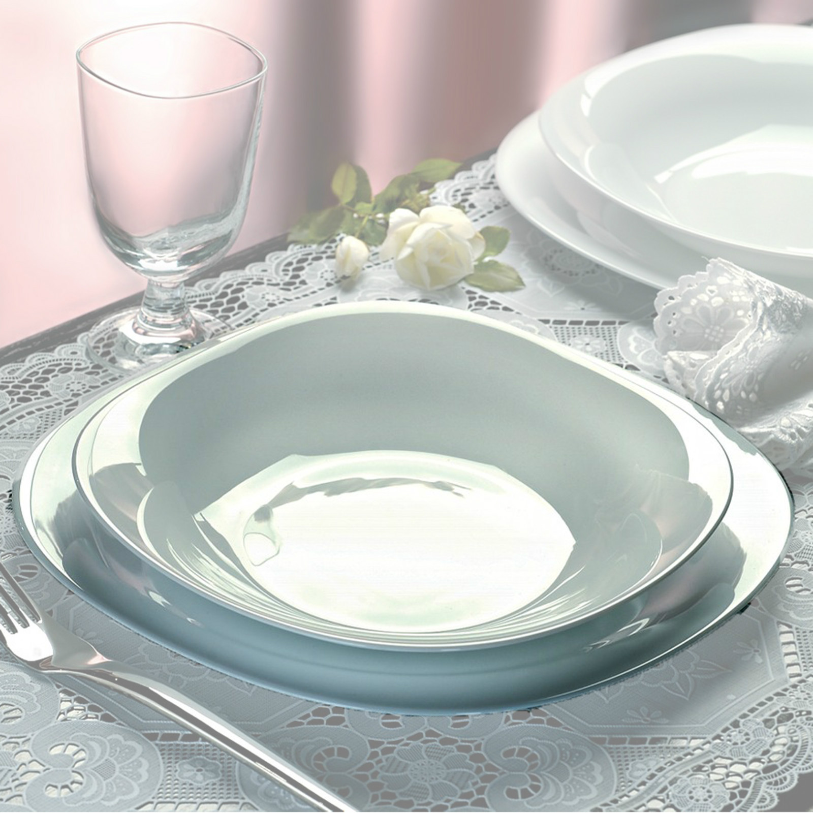 glass dining ware