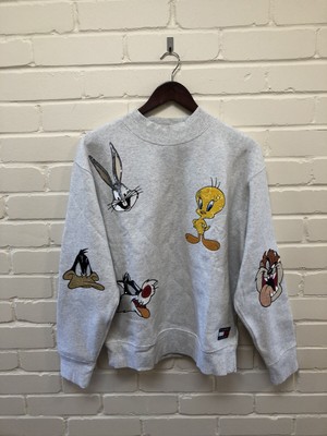 tommy hilfiger jumper looney tunes