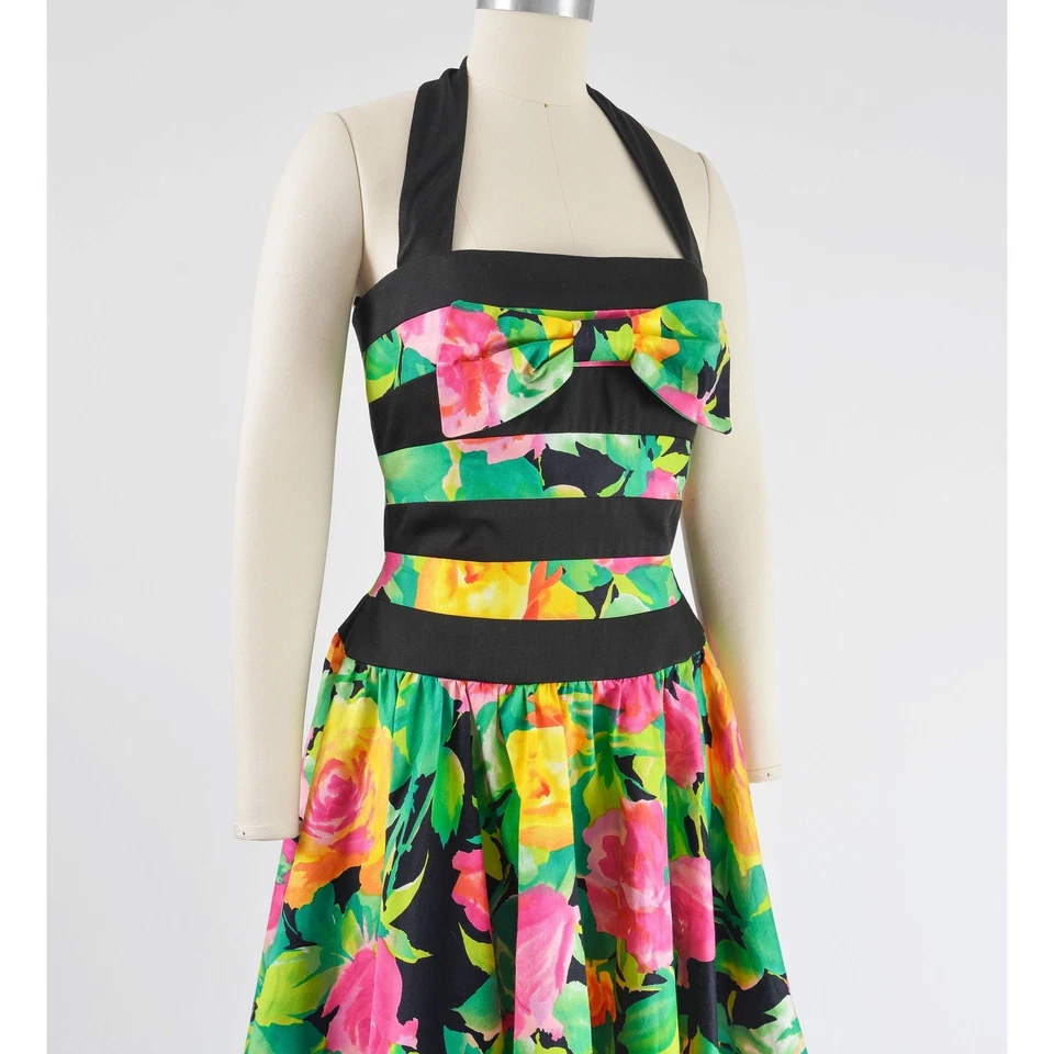 Mini Vestido Falda Círculo Algodón Halter Floral Rubí Lillie Vintage Años 80 Talla XS S Foto 4 de 4