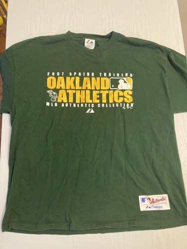 MLB Oakland Athletics Majestic Authentic Collection 2007 T-Shirt Size Large