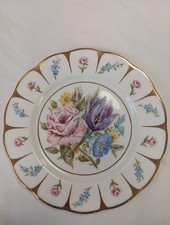 Royal Vale Bone China Handpainted Floral Plate 1986 (Southend)
